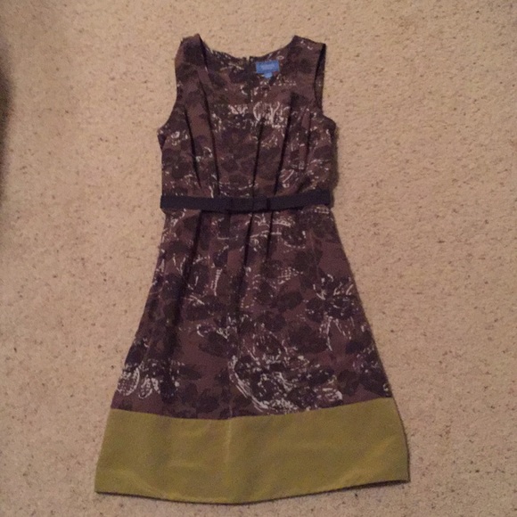 Summer dress - Picture 1 of 2
